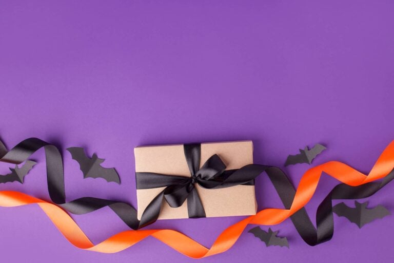 6 Sustainable Halloween Packaging Ideas for Your Business