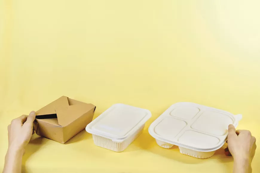Compostable and biodegradable food packaging