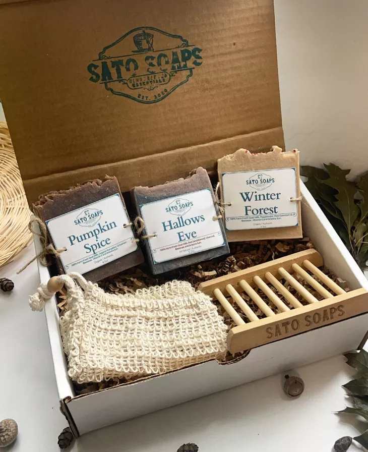 custom-printed soap boxes and labels