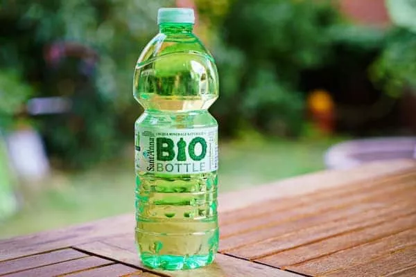 bioplastic bottle packaging