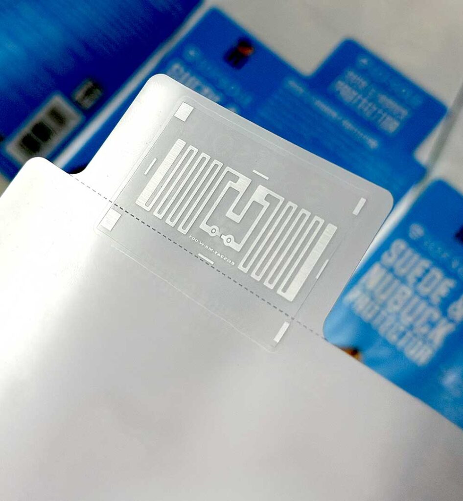 Custom Embedded RFID Labels and Packaging